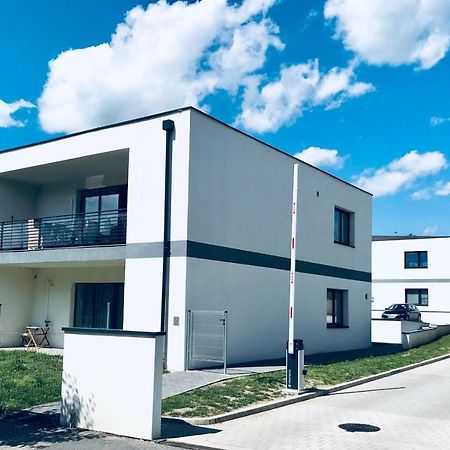 Apartman 001 Bük Екстериор снимка